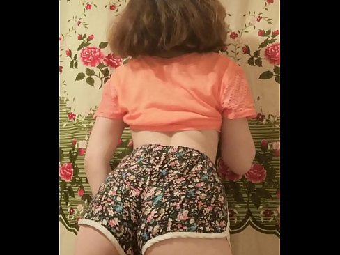 ❤️ Seksikäs nuori beibi riisuu shortsinsa kameran edessä ❤️ Porno at us fi.hentaiser.ru ❤