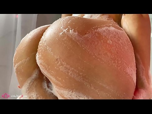 ❤️ Brunette masturboi pillua vibraattorilla intensiiviseen orgasmiin suihkussa ❤️ Porno at us fi.hentaiser.ru ❤
